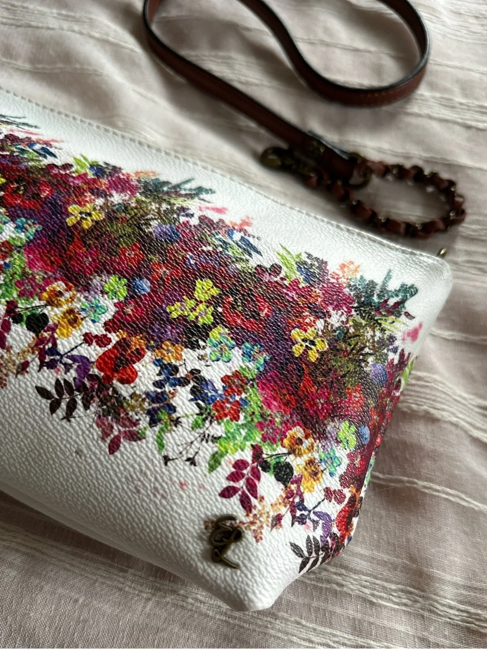 Elliott Lucca White Multicolor Bouquet Artisan Crossbody Demi Bag  NWOT